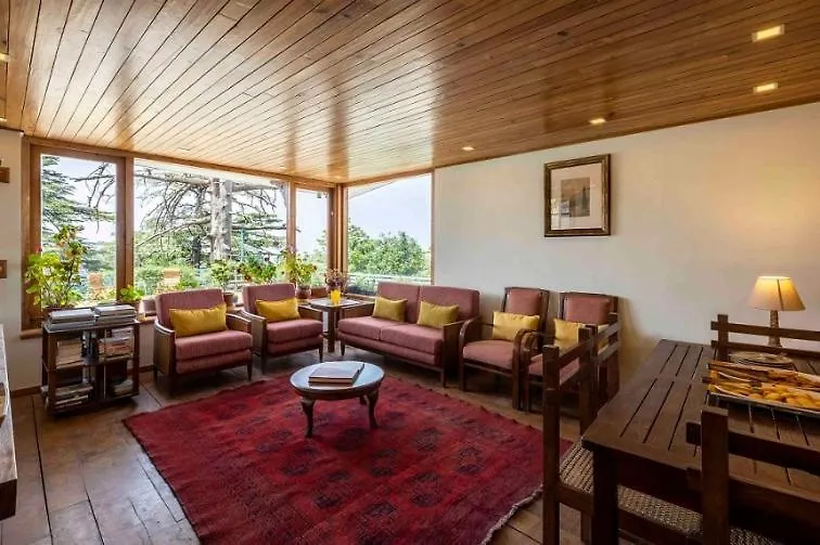 Willa Ama Stays & Trails Ballyhack Cottage,Shimla